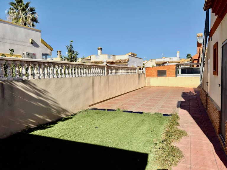 Villa for Sale in El Raso, Guardamar Del Segura, Alicante 15