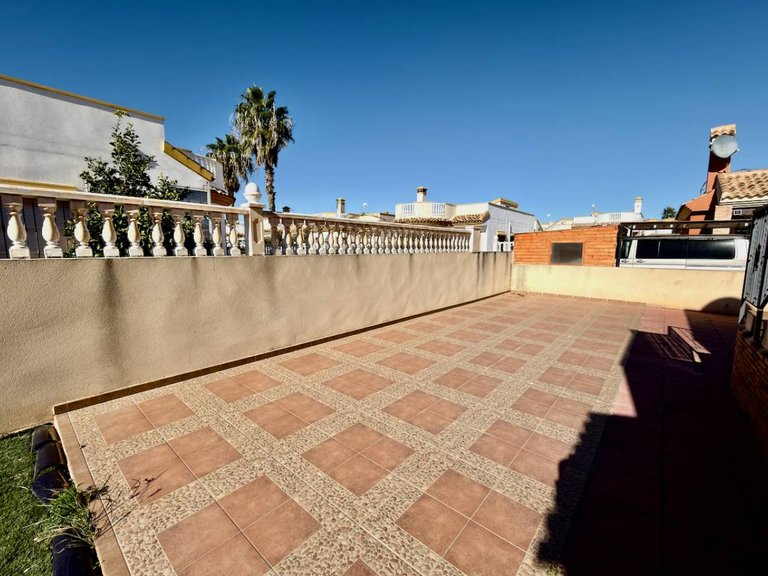 Villa for Sale in El Raso, Guardamar Del Segura, Alicante 16