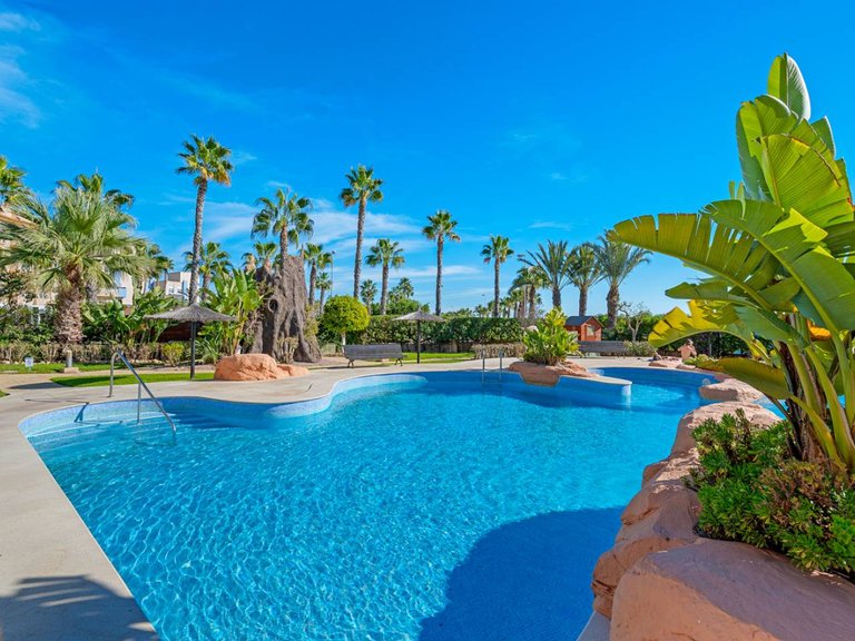 Apartment for Sale in Cabo Roig, Alicante 26