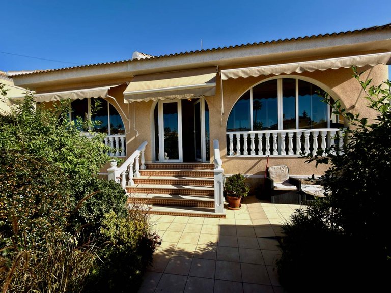 Villa for Sale in Ciudad Quesada, Alicante 2
