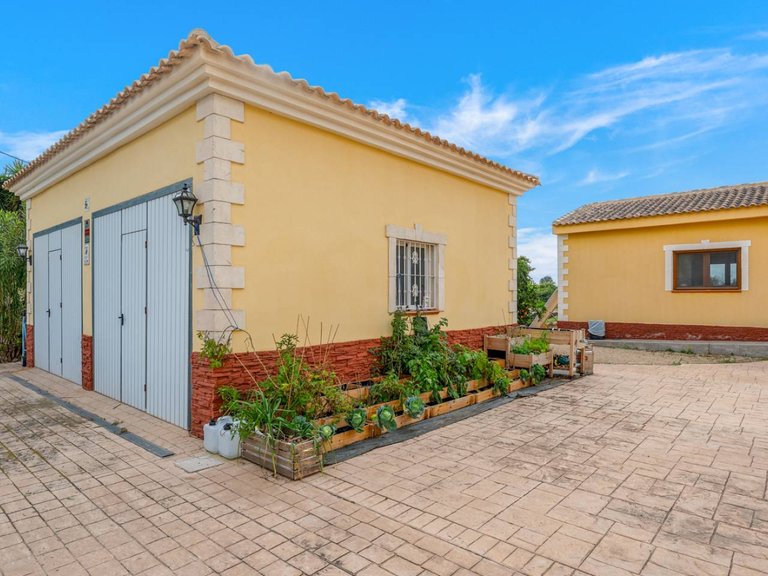 Country House for Sale in Orihuela, Alicante 32
