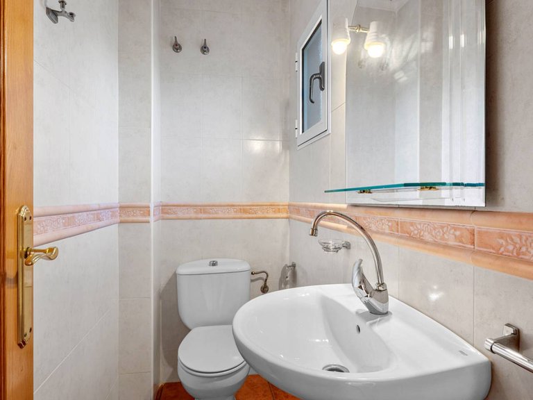 Country House for Sale in Los Montesinos, Alicante, 9