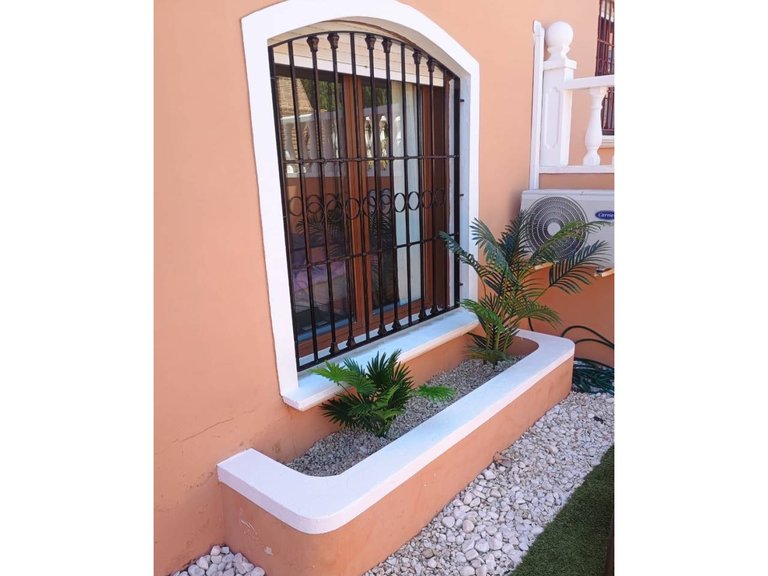 Apartment for Sale in Torrevieja, Alicante, 12