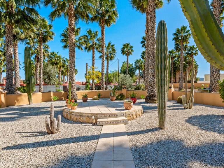 Country House for Sale in Rafal, Alicante, 26
