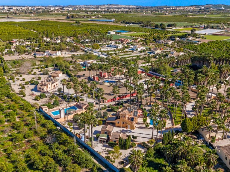 Country House for Sale in Rafal, Alicante, 48