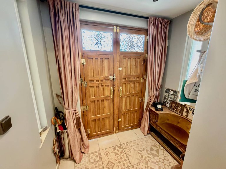 Villa for Sale in Almoradi, Alicante, 3