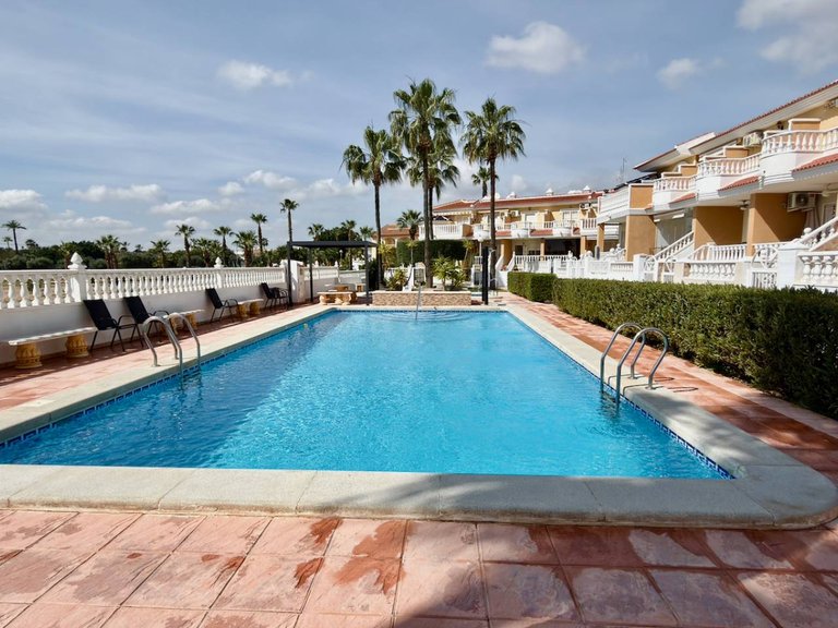 Apartment for Sale in Ciudad Quesada - Doña Pepa, Ciudad Quesada, Alicante 1