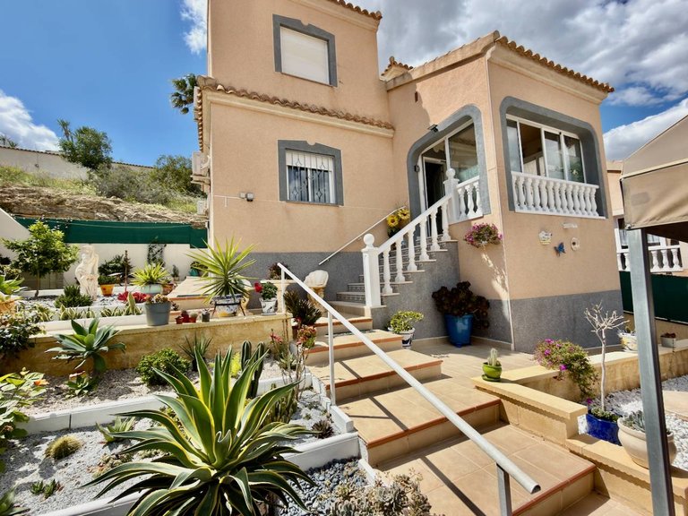 Villa for Sale in Ciudad Quesada, Alicante, 1