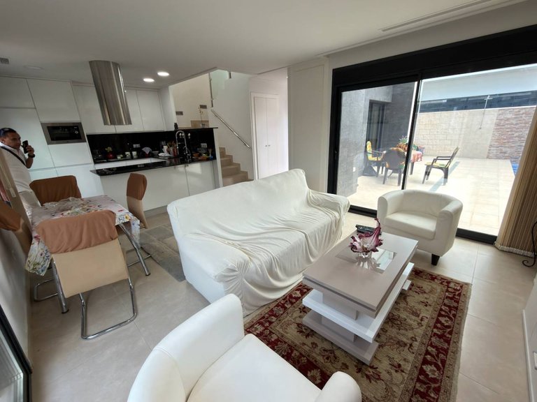 Villa for Sale in Benijofar, Alicante, 3