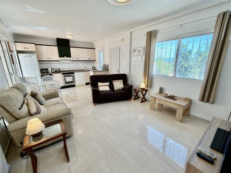 Villa for Sale in Benimar, Alicante 3