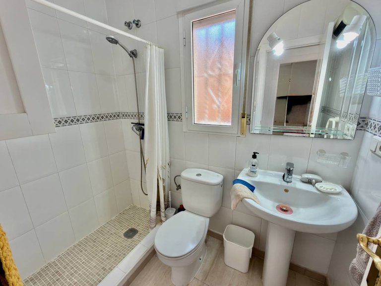 Villa for Sale in Benimar, Alicante 7