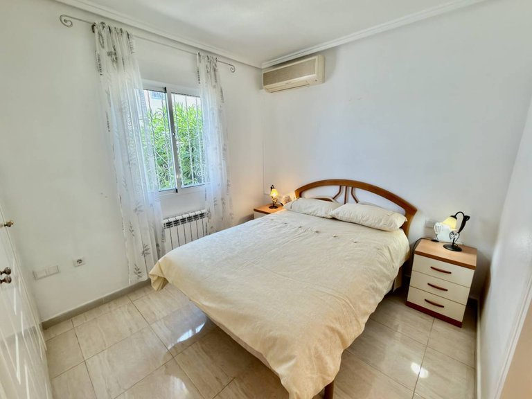 Villa for Sale in Benimar, Alicante 8