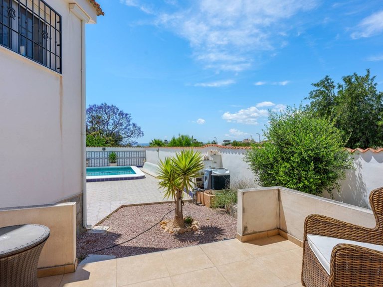 Villa for Sale in Ciudad Quesada, Alicante, 30
