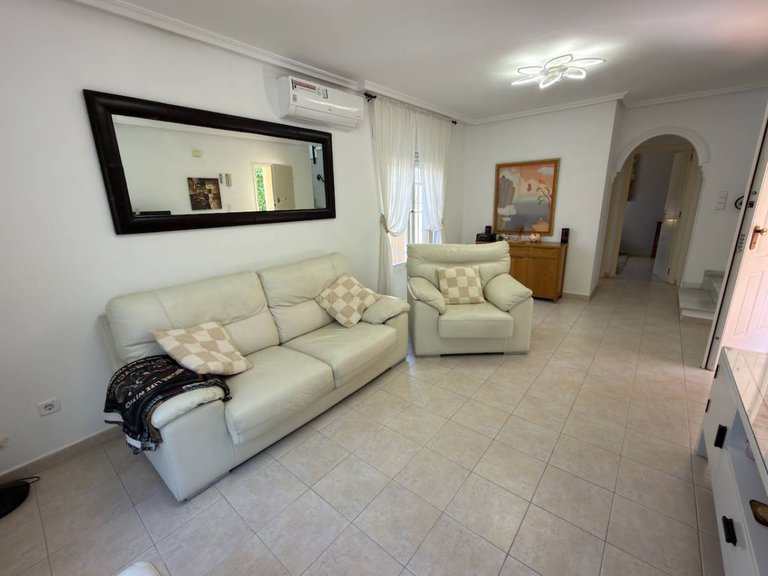 Villa for Sale in Doña Pepa, Ciudad Quesada, Alicante 5