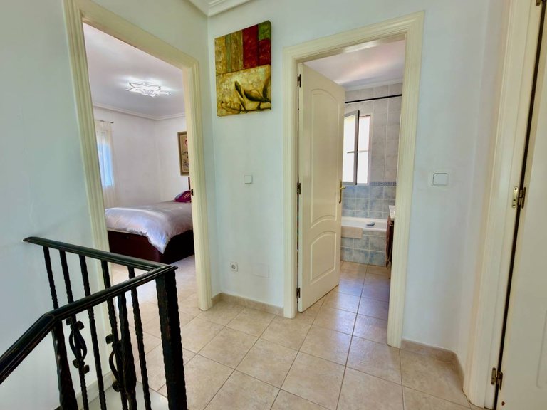 Villa for Sale in Doña Pepa, Ciudad Quesada, Alicante 9