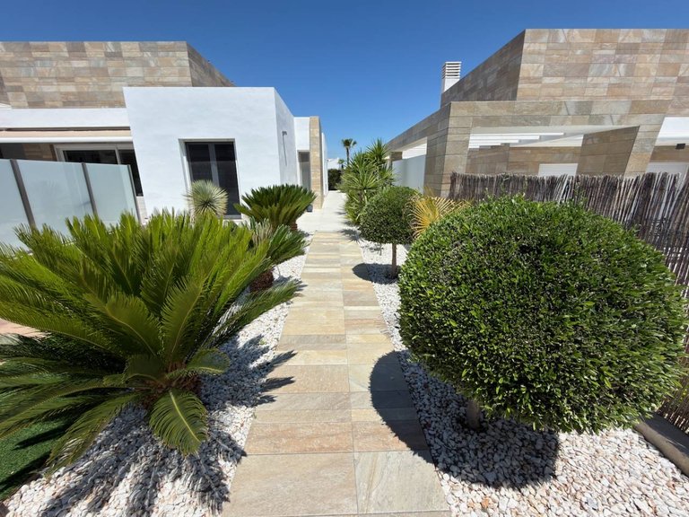 Villa for Sale in La Finca Golf Resort, Alicante 22