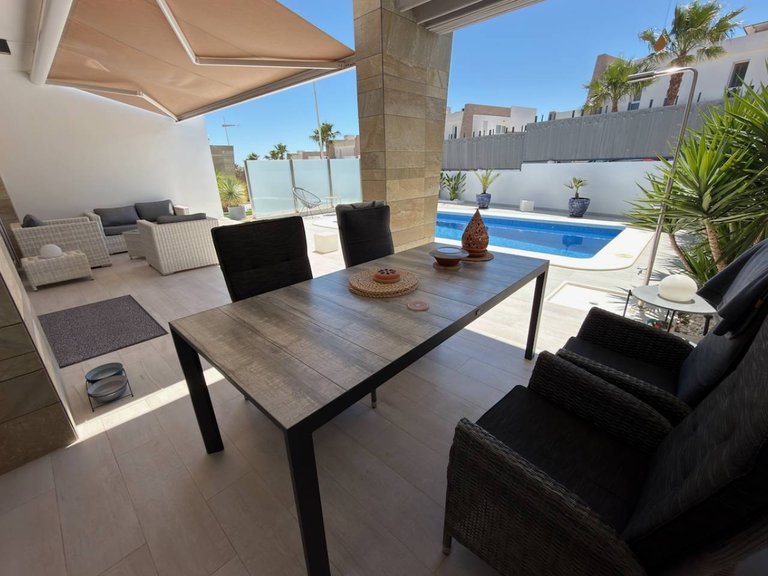 Villa for Sale in La Finca Golf Resort, Alicante 20