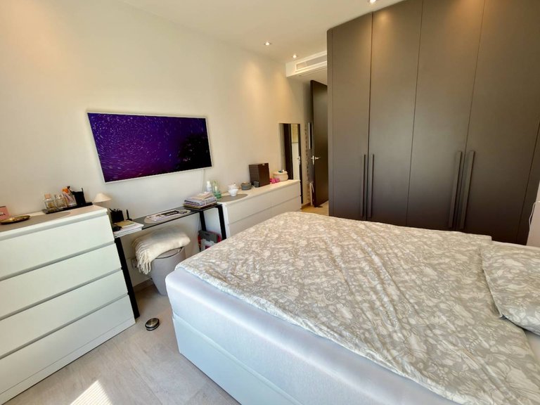 Villa for Sale in La Finca Golf Resort, Alicante 11