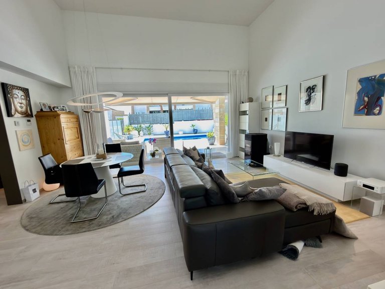 Villa for Sale in La Finca Golf Resort, Alicante 4