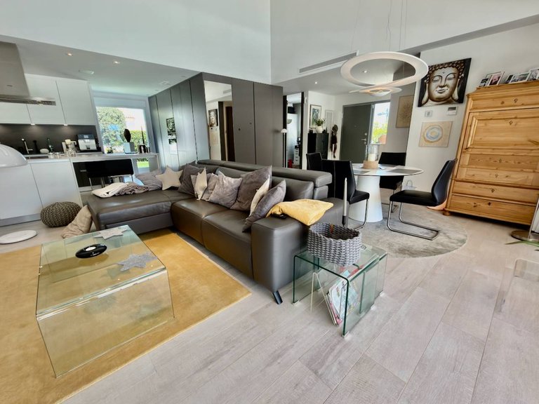 Villa for Sale in La Finca Golf Resort, Alicante 5