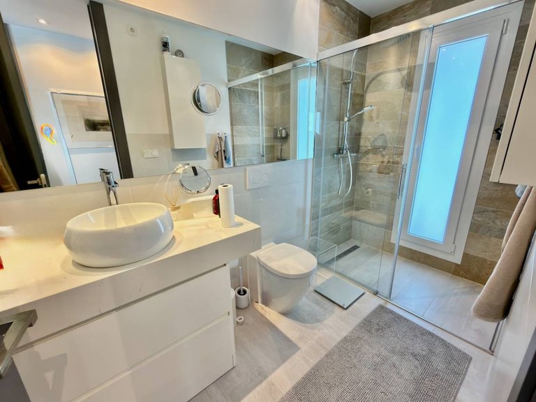 Villa for Sale in La Finca Golf Resort, Alicante 17