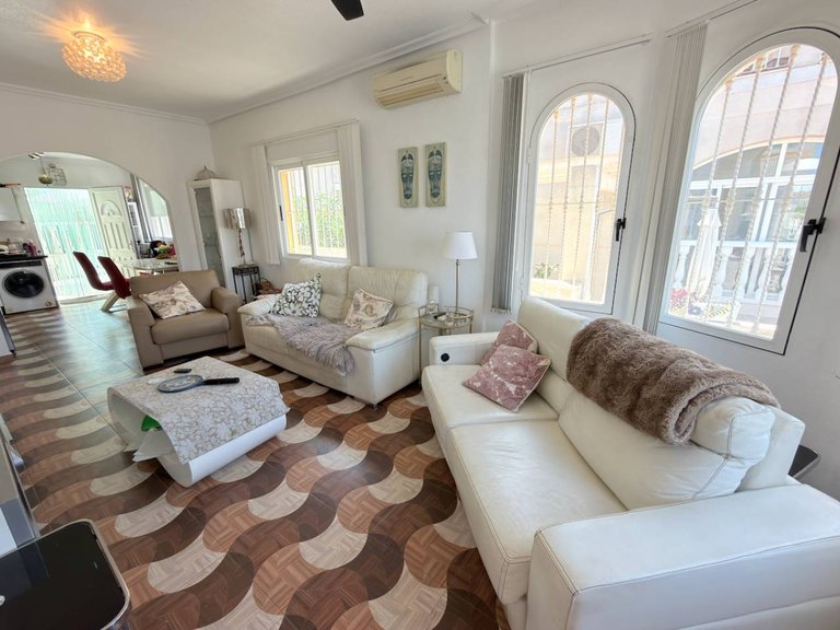 Villa for Sale in Rojales, Alicante 3