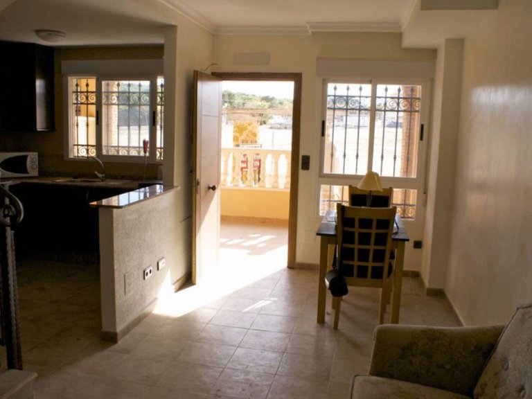 Villa for Sale in Guardamar Del Segura, Alicante 2