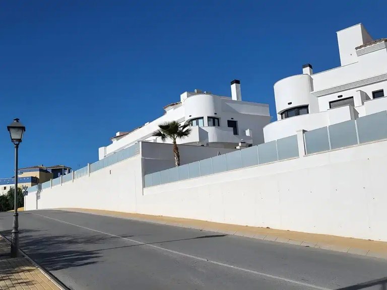 Apartment for Sale in Finestrat, Alicante 2