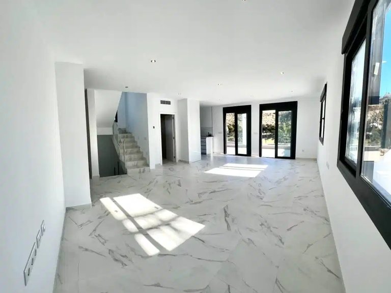 Villa for Sale in Rojales, Alicante 4