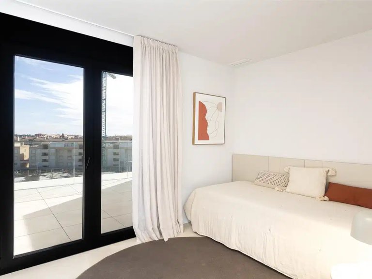 Town House for Sale in Dénia, Alicante 21