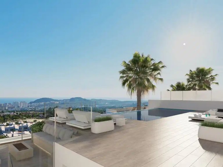 Villa for Sale in Finestrat, Alicante 12