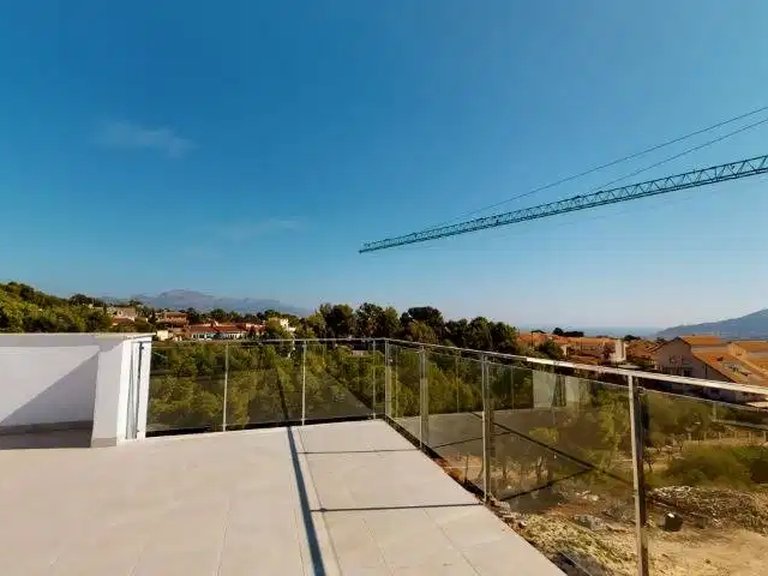 Villa for Sale in La Nucia, Alicante 24