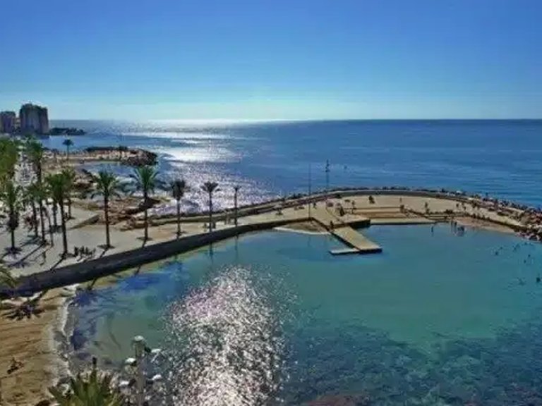 Villa for Sale in Torrevieja, Alicante 13
