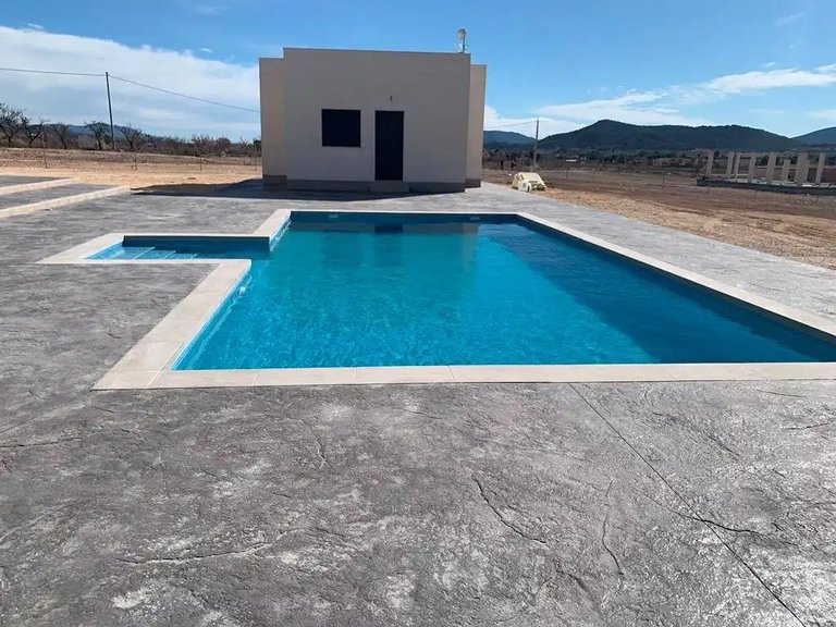 Villa for Sale in Pinoso, Alicante 19