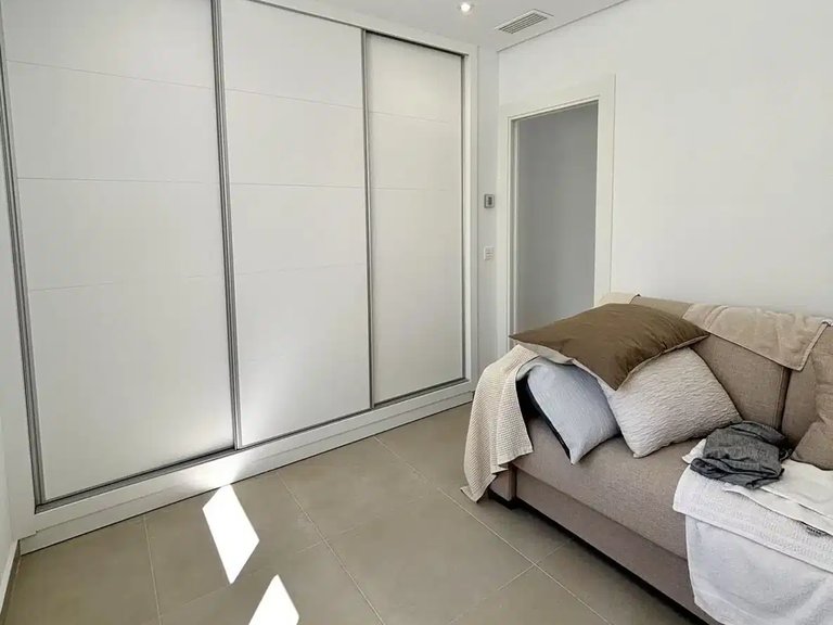 Villa for Sale in Benijofar, Alicante 22