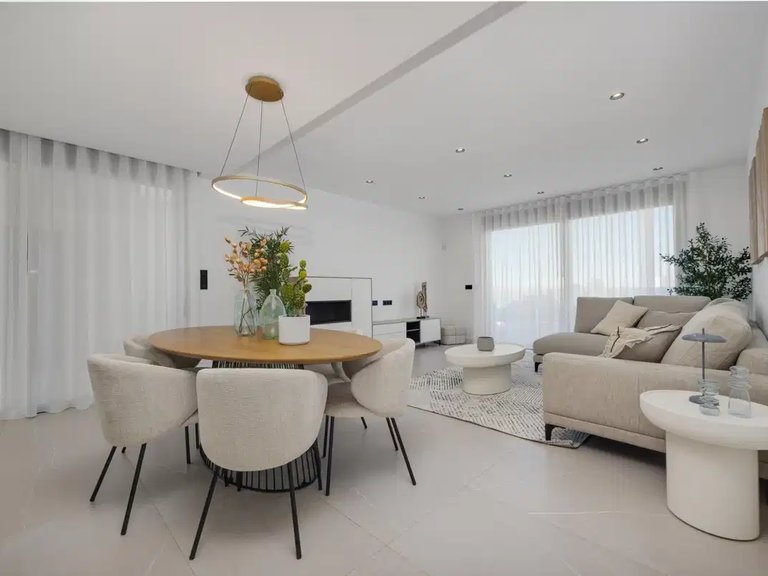Villa for Sale in Torrevieja, Alicante 16