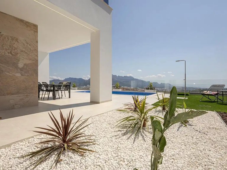 Villa for Sale in Polop, Alicante 28