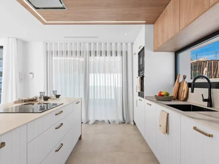 Villa for Sale in Polop, Alicante 30