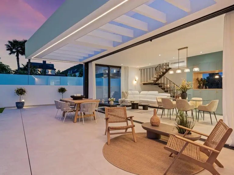 Villa for Sale in Polop, Alicante 49