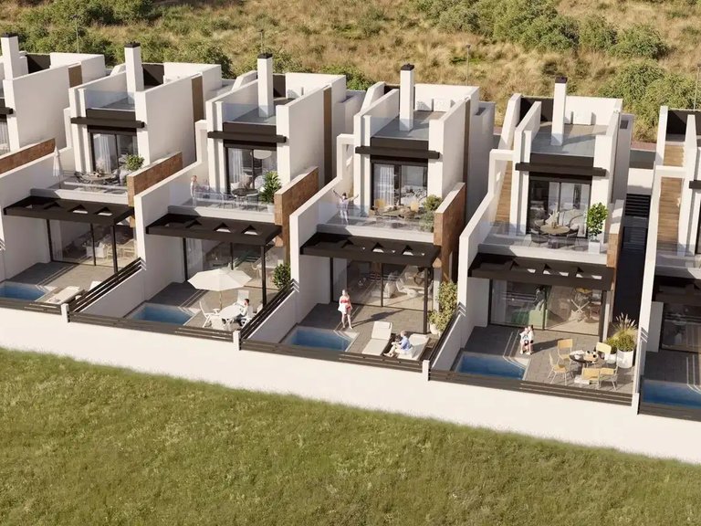 Villa for Sale in Torrevieja, Alicante 1
