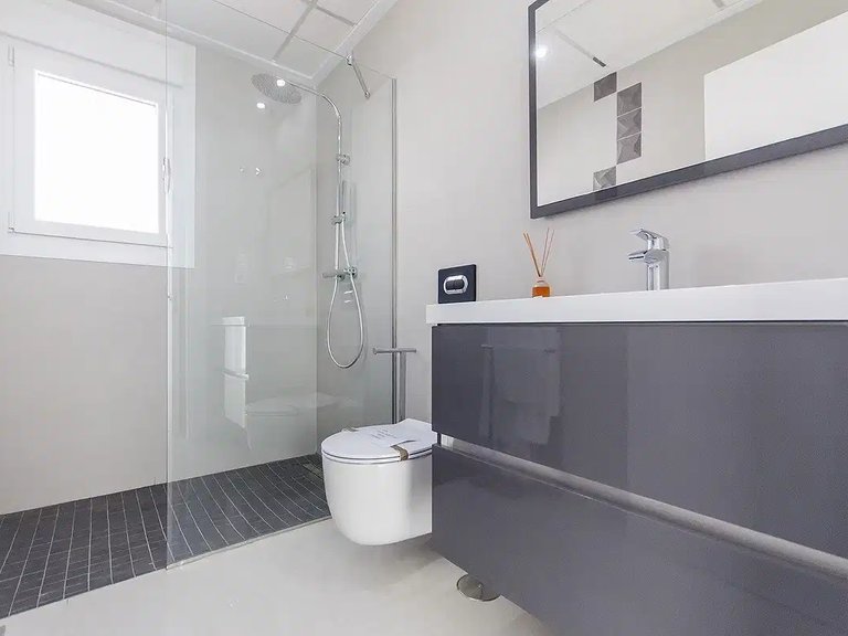 Villa for Sale in Los Montesinos, Alicante 40