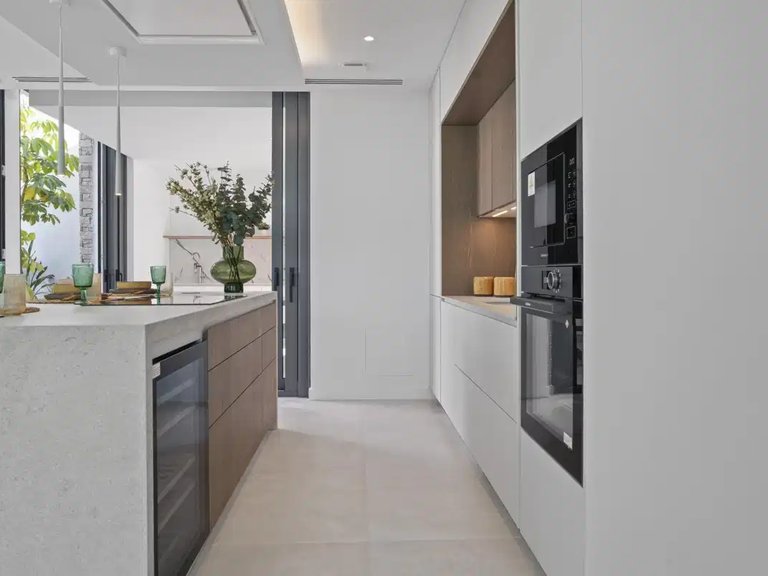 Villa for Sale in Benidorm, Alicante 12