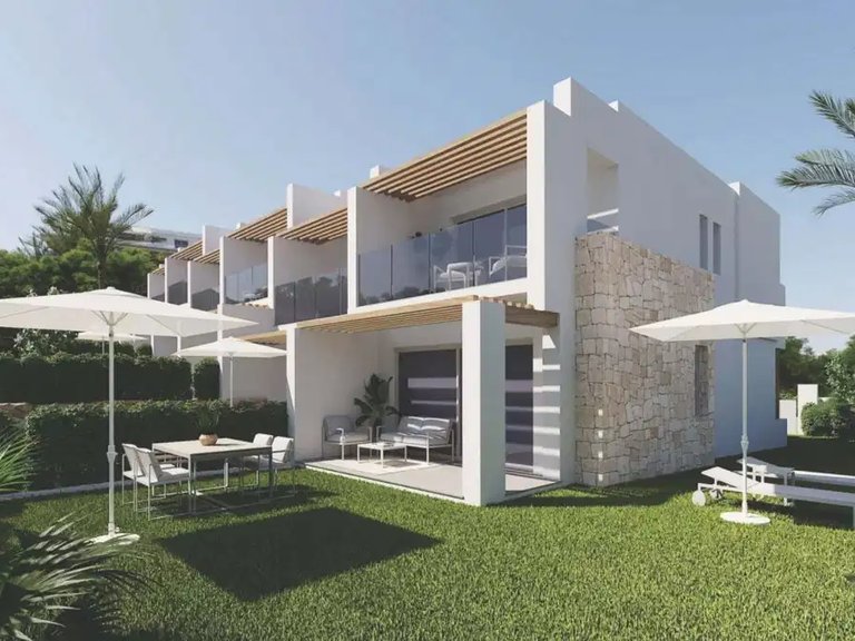 Penthouse for Sale in Finestrat, Alicante 12