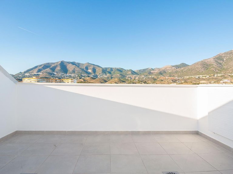 Apartment for Sale in Fuengirola, Malaga 14