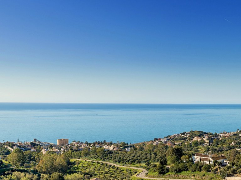 Town House for Sale in Benalmádena, Malaga 7