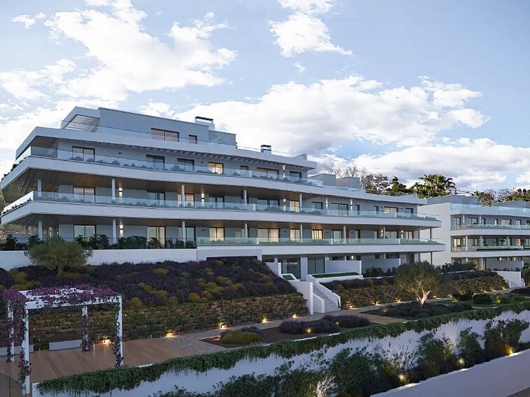 Apartment for Sale in Estepona, Malaga 1