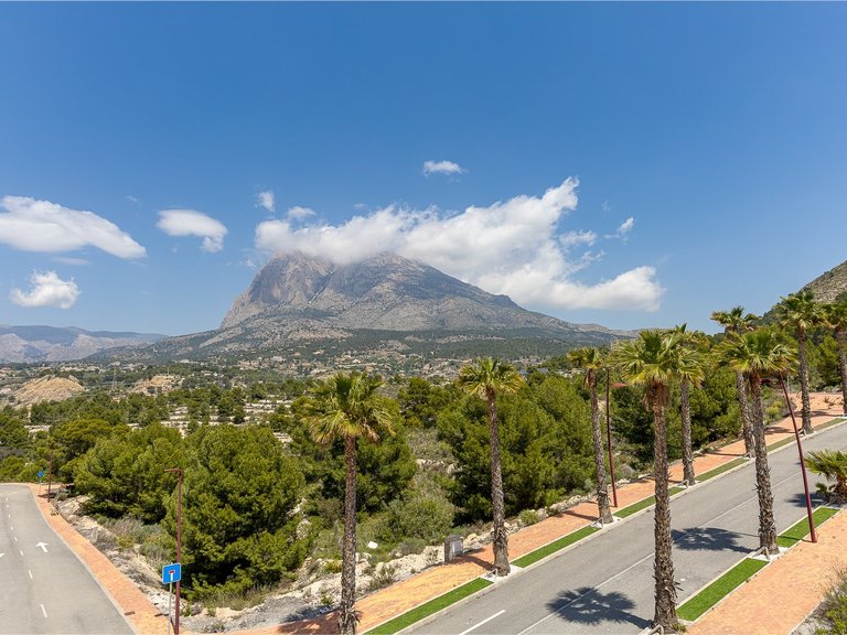 Town House for Sale in Finestrat, Alicante 19