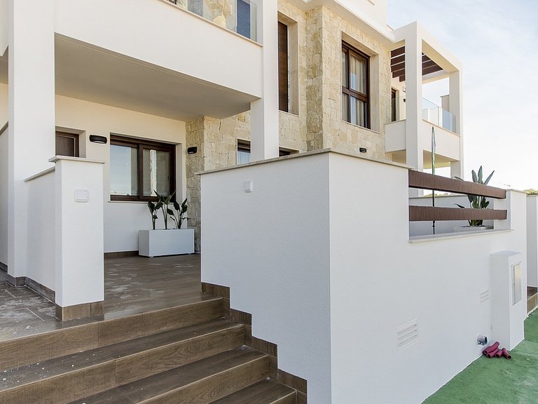 Apartment for Sale in Torrevieja, Alicante 11
