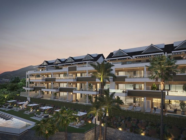 Apartment for Sale in Benalmádena, Malaga 3