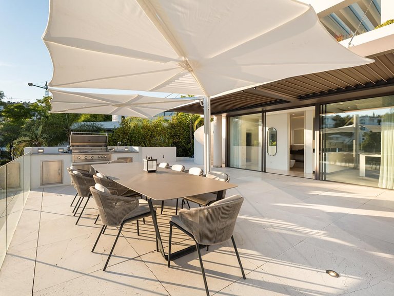 Town House for Sale in Benahavís, Malaga 14